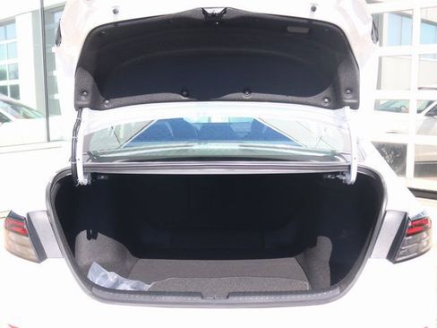 New 2025 Honda Accord SE image 29