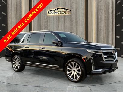 Used 2022 Cadillac Escalade ESV Premium Luxury Platinum w/ Heavy-Duty Trailer Package