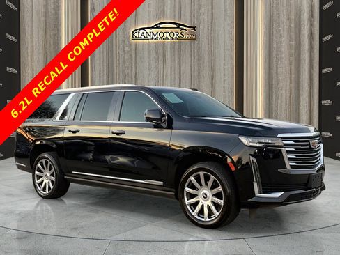 Used 2022 Cadillac Escalade ESV Premium Luxury Platinum w/ Heavy-Duty Trailer Package image 1
