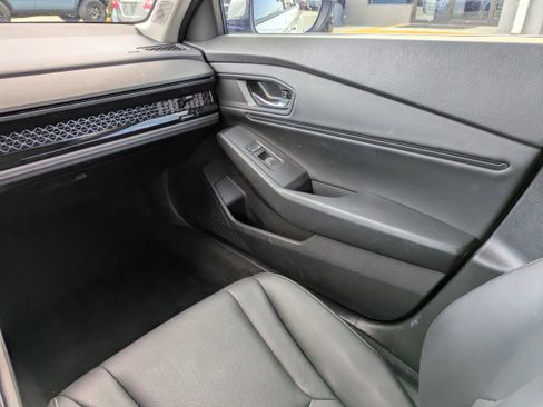 Used 2023 Honda Accord EX-L image 17