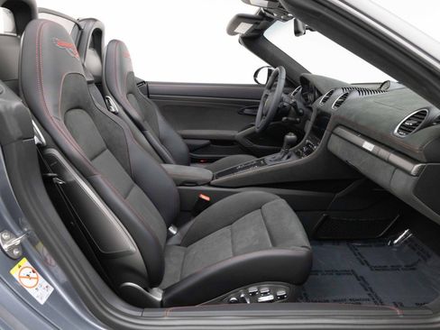 Used 2024 Porsche 718 Boxster Spyder RS RWD image 16