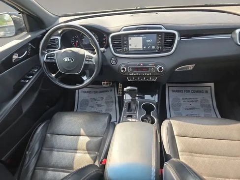 Used 2019 Kia Sorento SX AWD/4WD image 14