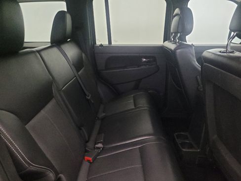 Used 2012 Jeep Liberty Sport image 19