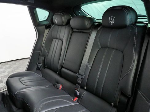 Used 2022 Maserati Levante Modena AWD/4WD image 22