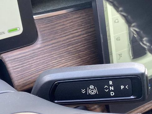 Used 2024 Rivian R1S Adventure AWD/4WD image 12