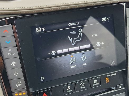 Used 2025 INFINITI QX50 Luxe w/ Accent Package AWD/4WD image 27