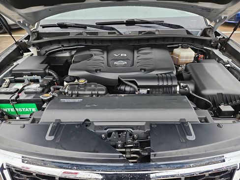 Used 2018 Nissan Armada SL w/ Premium Package image 10