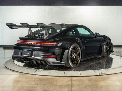 Certified 2024 Porsche 911 GT3 RS RWD image 9