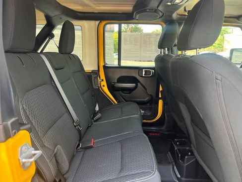 Used 2021 Jeep Wrangler Unlimited Sport AWD/4WD image 13