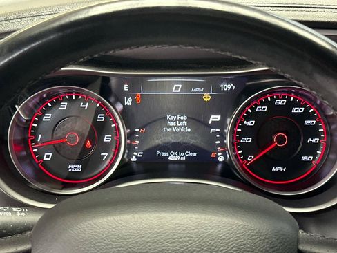 Used 2020 Dodge Charger R/T w/ Plus Group RWD image 25