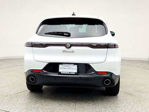 Used 2024 Alfa Romeo Tonale Veloce image 6