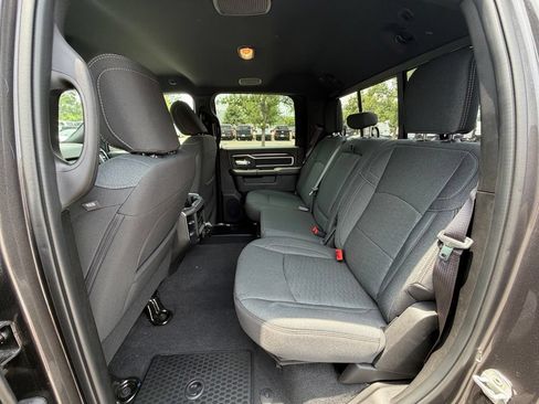 New 2026 RAM 2500 Big Horn AWD/4WD image 12