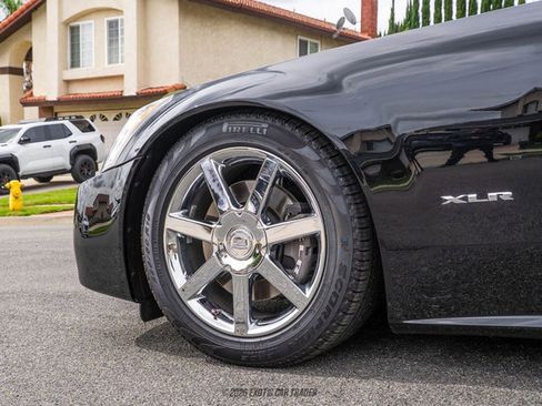 Used 2006 Cadillac XLR image 77