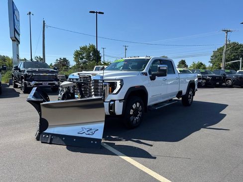 Used 2025 GMC Sierra 3500 Denali w/ Technology Package AWD/4WD image 10