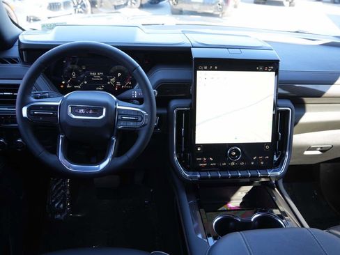 Used 2025 GMC Yukon Elevation image 27