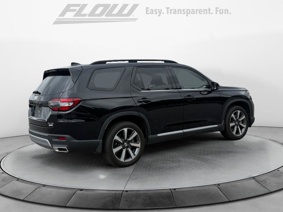 Used 2024 Honda Pilot Elite image 9