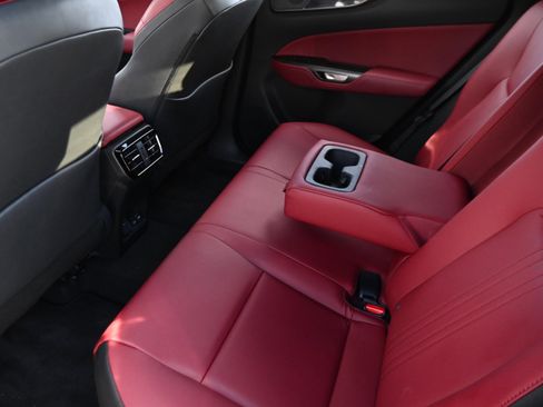 Used 2025 Lexus NX 250 FWD image 10