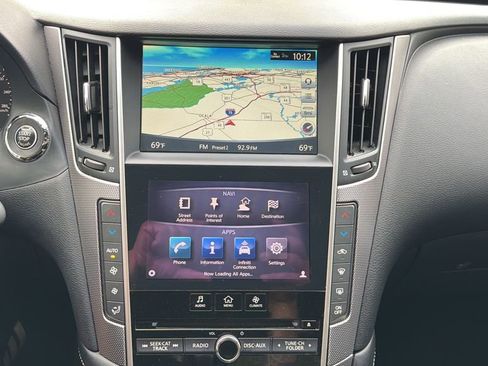 Used 2014 INFINITI Q50 Premium w/ Navigation Package image 22