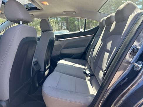 Used 2020 Hyundai Elantra Value Edition FWD image 23