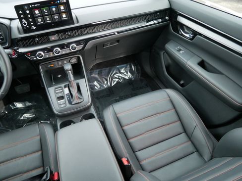 Certified 2026 Honda CR-V Sport Touring image 11
