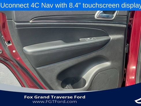 Used 2020 Jeep Grand Cherokee Limited AWD/4WD image 32