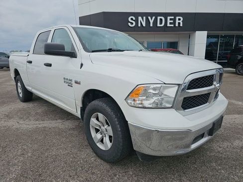 Used 2022 RAM 1500 Classic SLT RWD image 2