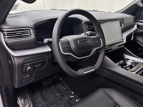 New 2026 Jeep Grand Wagoneer 4WD image 11