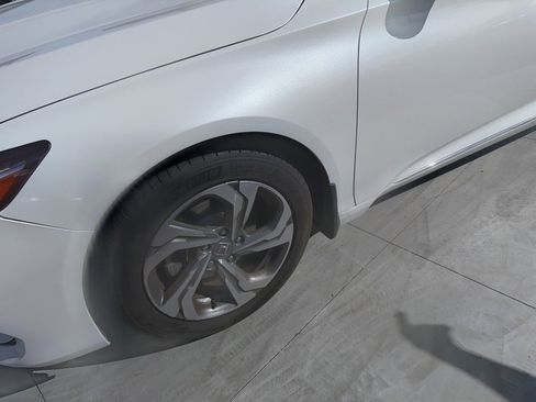 Used 2018 Honda Accord EX-L image 29
