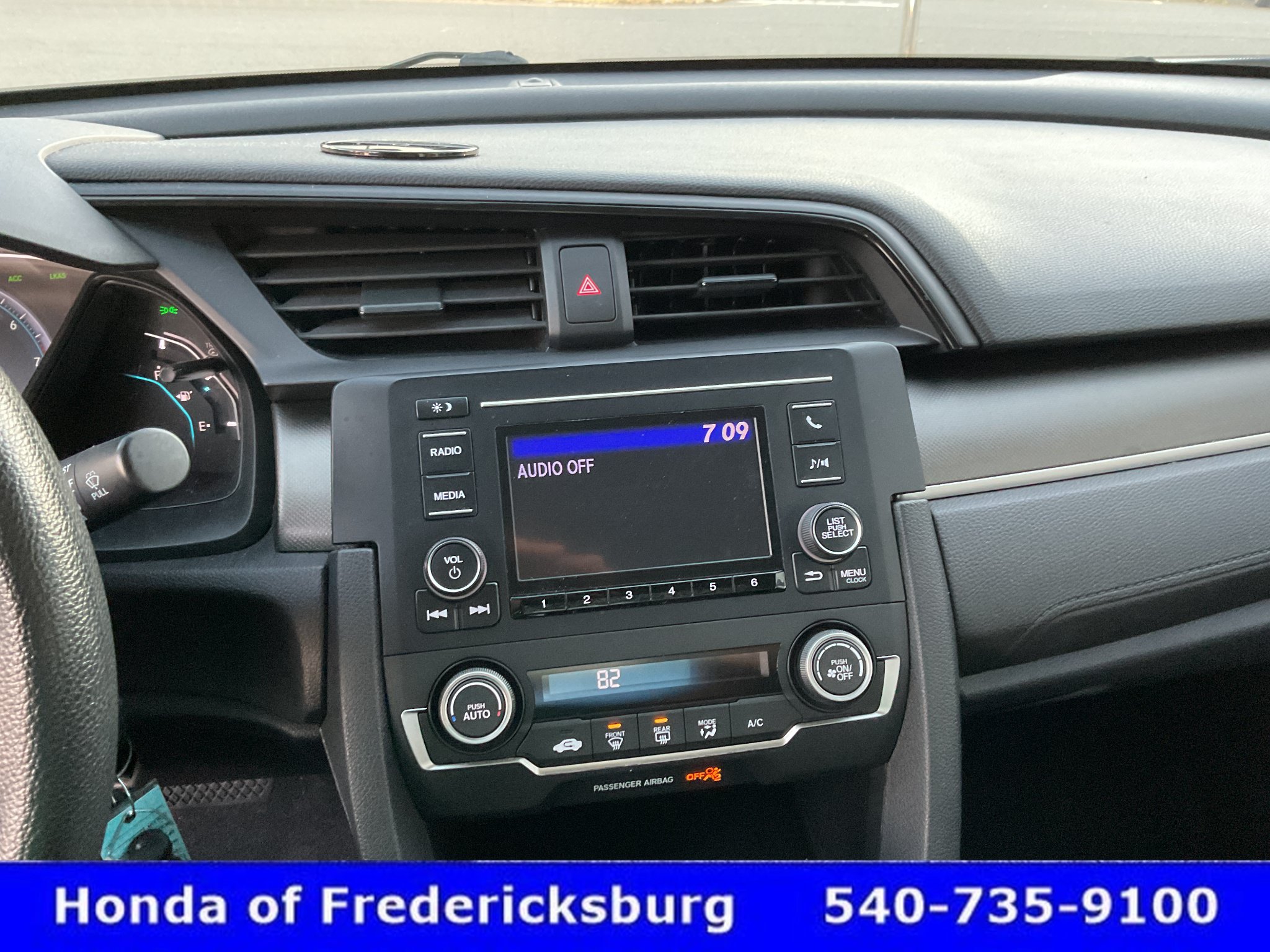 Certified 2020 Honda Civic LX image 30