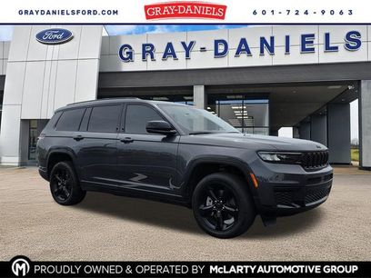 Used 2023 Jeep Grand Cherokee L Laredo