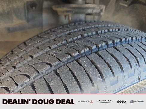 Used 2022 Jeep Compass Latitude w/ Sun and Sound Group image 28