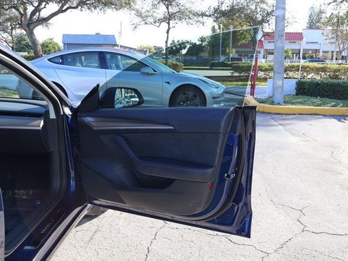 Used 2023 Tesla Model 3 Long Range image 26