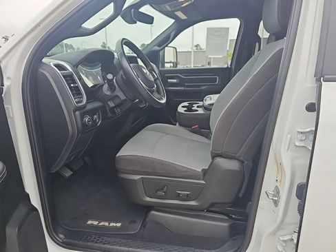 Used 2024 RAM 2500 Big Horn w/ Bed Utility Group AWD/4WD image 19