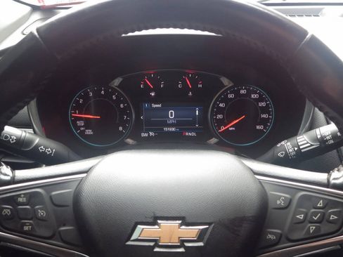 Used 2019 Chevrolet Equinox LT FWD image 9