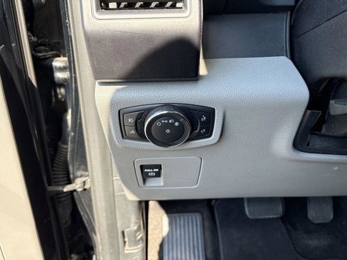 Used 2018 Ford F150 XL w/ Equipment Group 101A Mid image 13