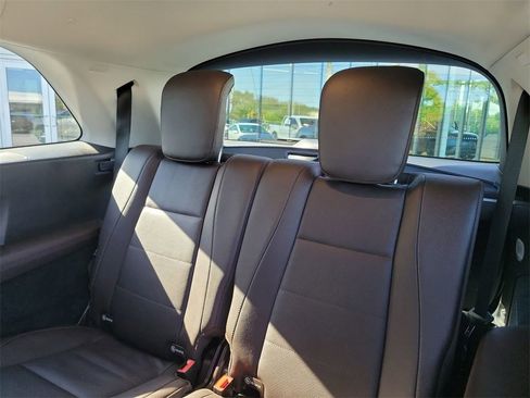 Used 2022 Mercedes-Benz GLS 450 4MATIC image 15