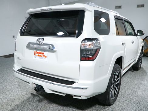 Used 2023 Toyota 4Runner Limited AWD/4WD image 7