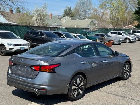 Used 2019 Nissan Altima 2.5 SL AWD/4WD image 5