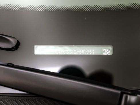 Used 2021 Chevrolet Corvette Stingray Premium Conv w/ 3LT image 23