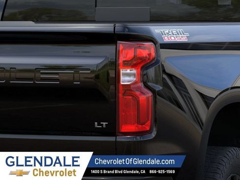 New 2026 Chevrolet Silverado 1500 LT Trail Boss w/ Convenience Package II AWD/4WD image 11