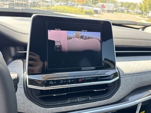 New 2025 Jeep Compass Latitude w/ Convenience Group image 26