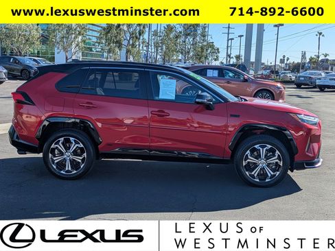 Used 2023 Toyota RAV4 XSE w/ Weather Package image 4