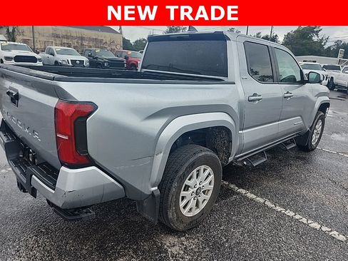 Used 2024 Toyota Tacoma SR5 image 5