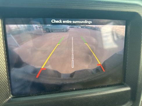 Used 2018 Jeep Wrangler Unlimited Rubicon image 12