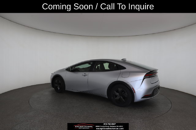 Used 2025 Toyota Prius LE FWD image 17