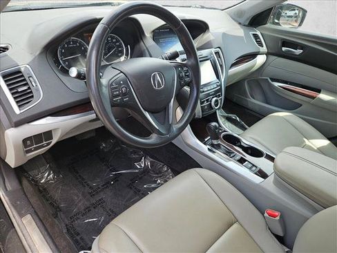 Used 2015 Acura TLX FWD image 9
