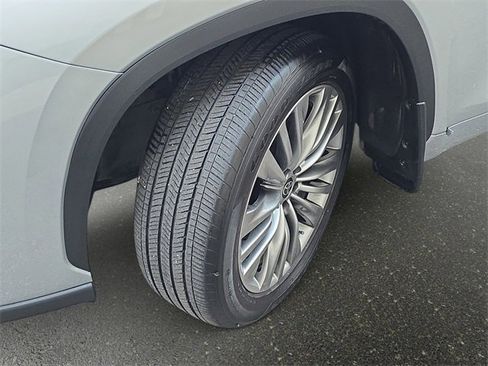 Used 2022 Toyota Highlander Platinum image 35