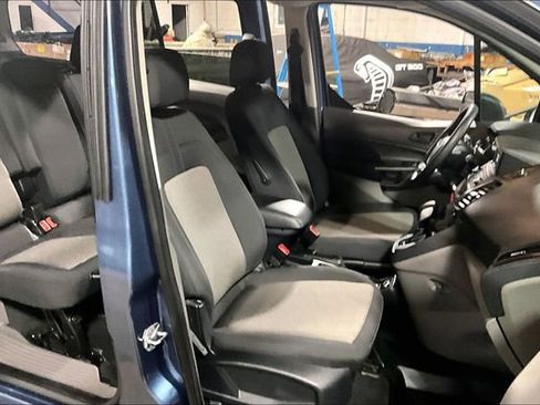 Used 2020 Ford Transit Connect XL image 7