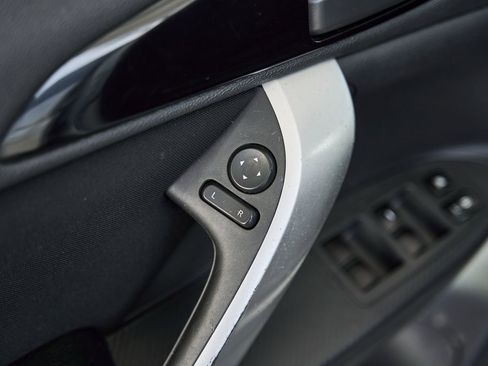 Used 2022 Mitsubishi Eclipse Cross ES image 19