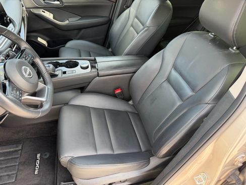 Used 2023 Nissan Rogue SL w/ SL Premium Package AWD/4WD image 18